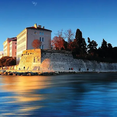 Julija Klovica V * Zadar